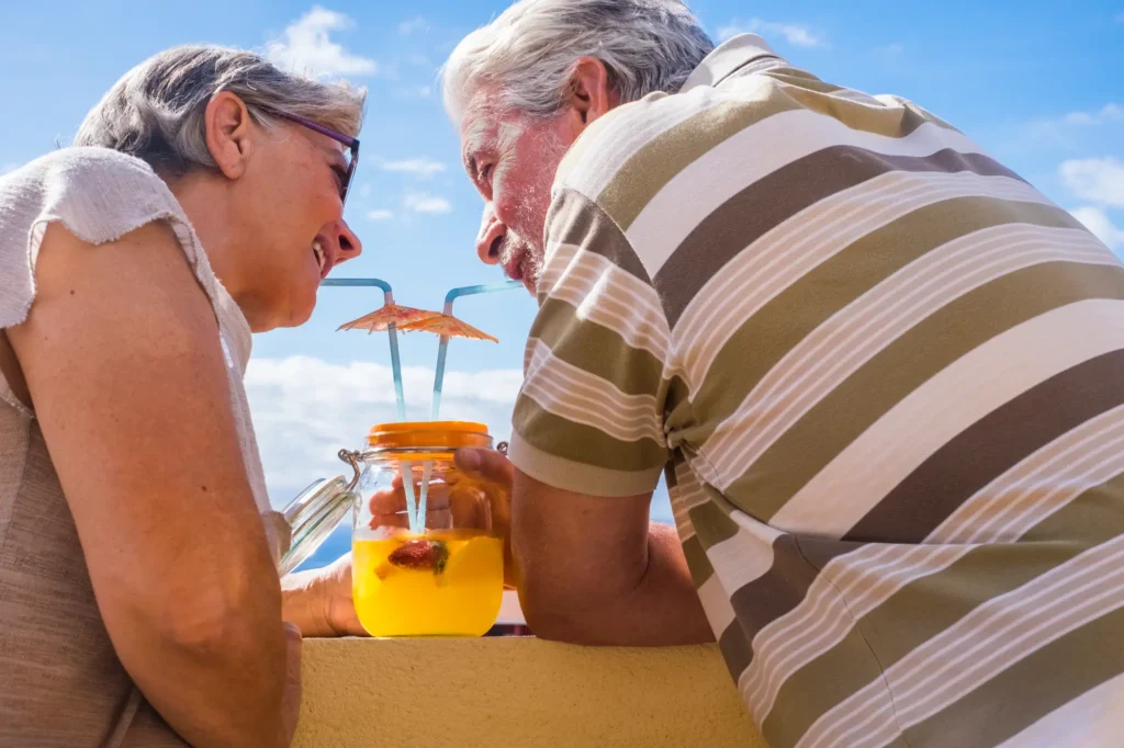 Retired couple enjoying a relaxed lifestyle in Panama under the Pensionado Visa program